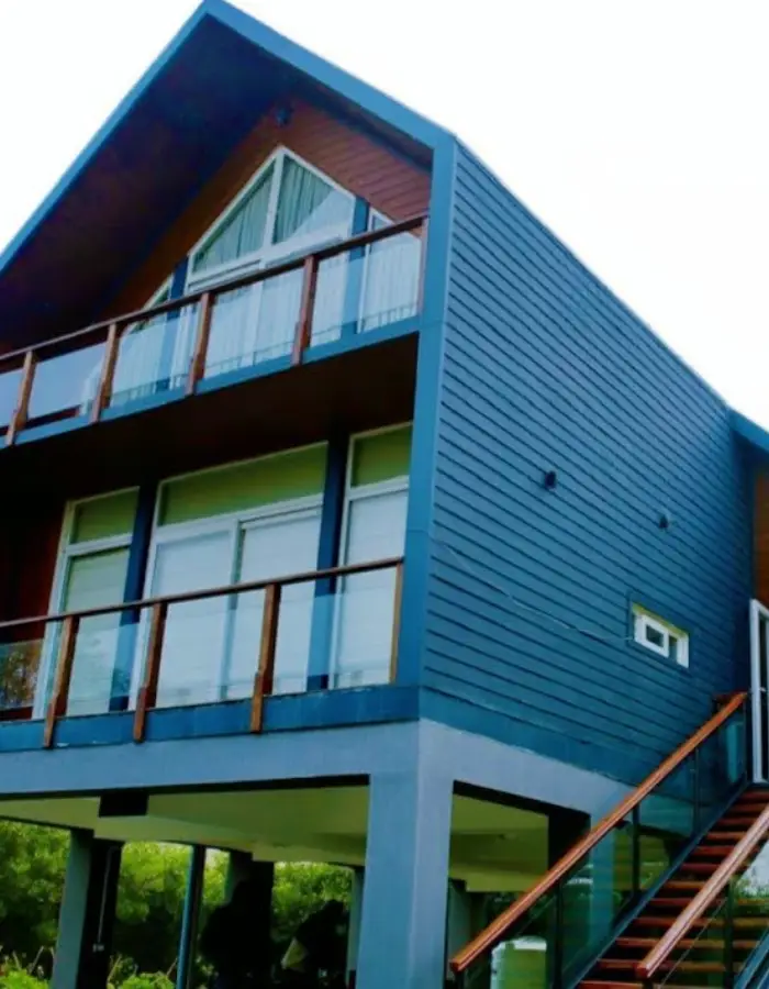 The Blue Cabin X 8MH