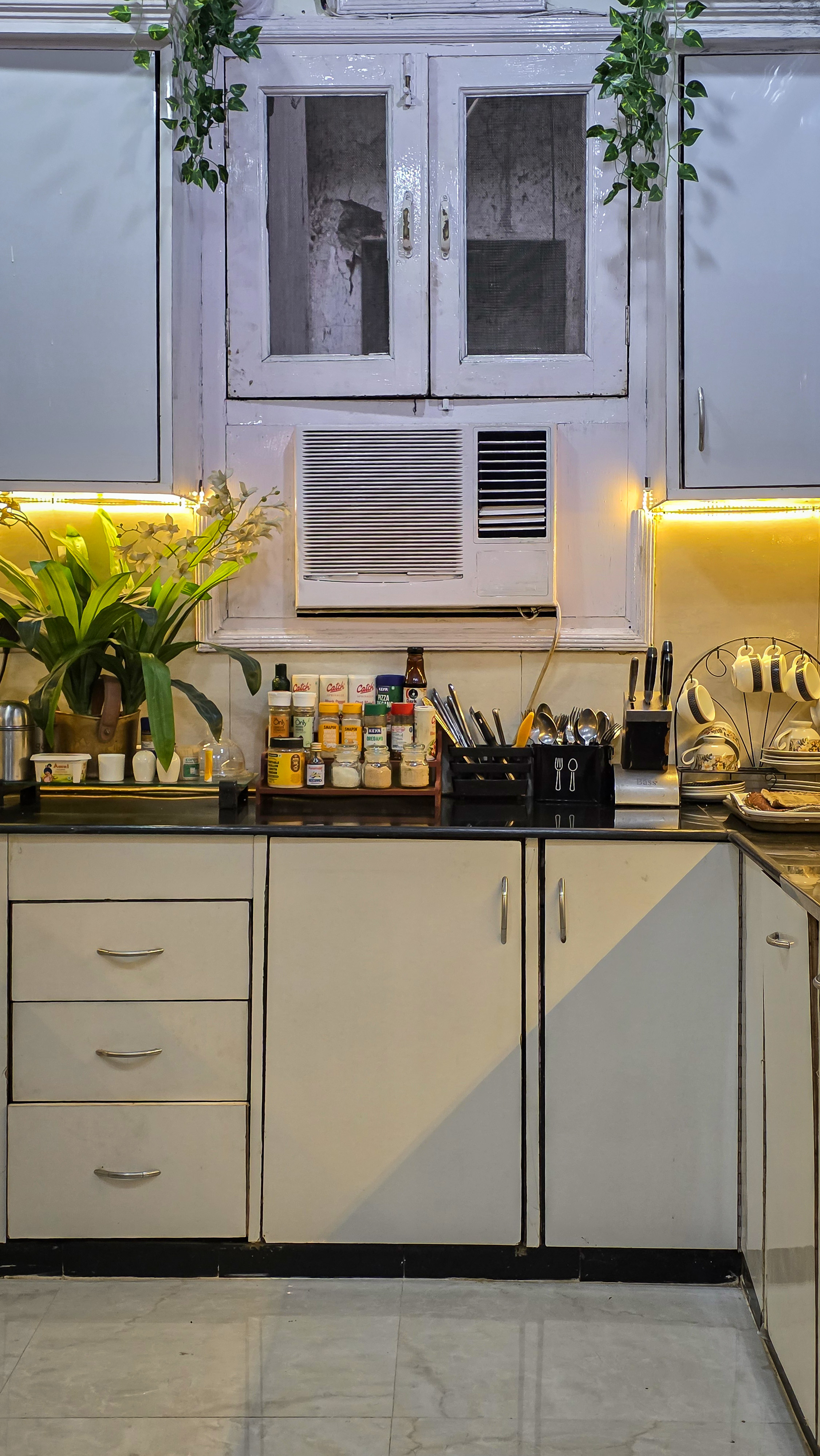 Casa Atelier | Private Room in Jangpura